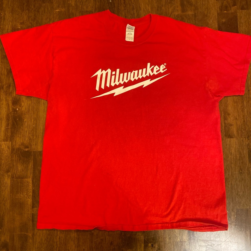 XL Milwaukee Tools T-shirt